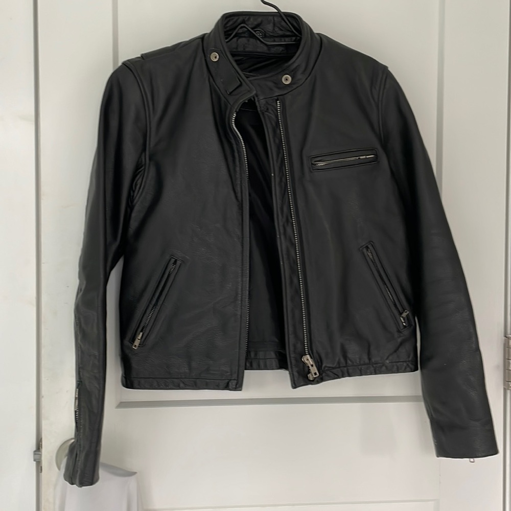 FMC Women’s Leather Jacket. Size M.